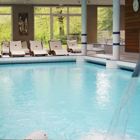 Du Parc - Accès Piscine Et *